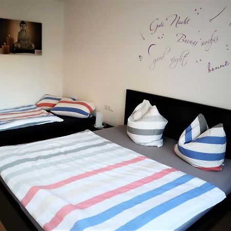 Ferienwohnung Am Clara Park Leipzig Exterior foto