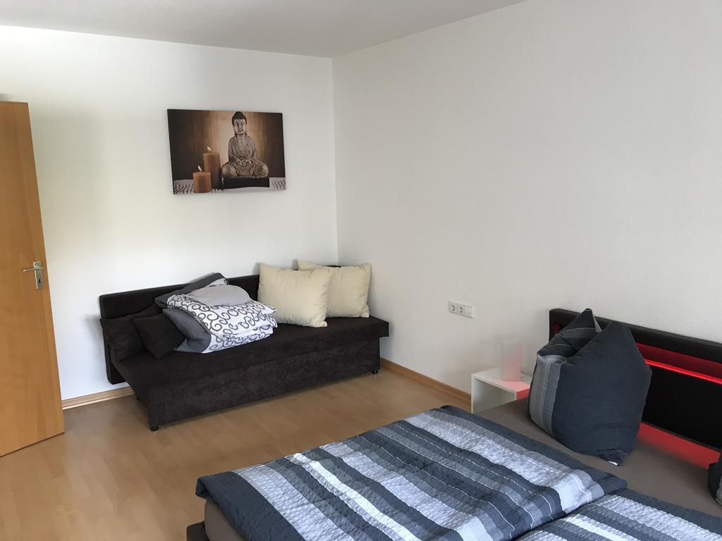 Ferienwohnung Am Clara Park Leipzig Exterior foto